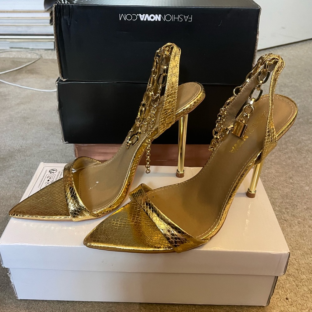 Gold pointed heels